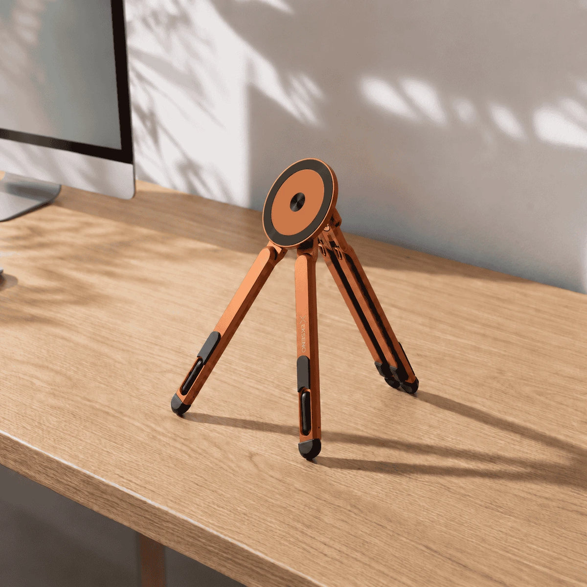 OmniFold X4 Stand | Tripod